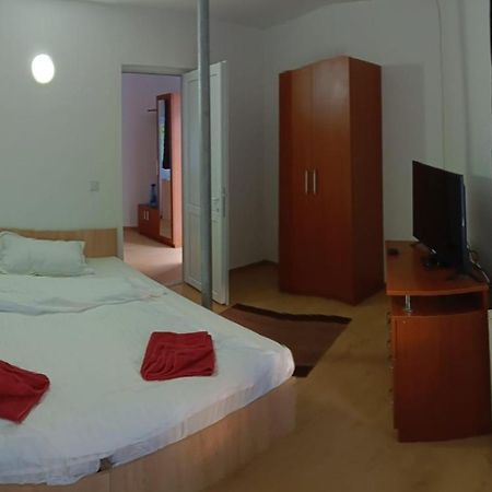 Hotel La Protap Călimăneşti Extérieur photo
