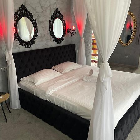 Hotel La Protap Călimăneşti Extérieur photo