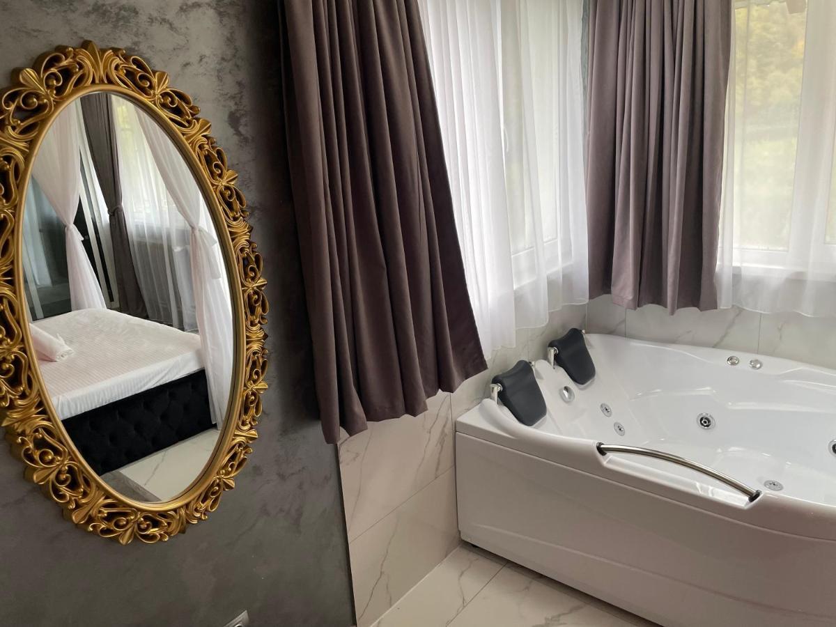 Hotel La Protap Călimăneşti Extérieur photo