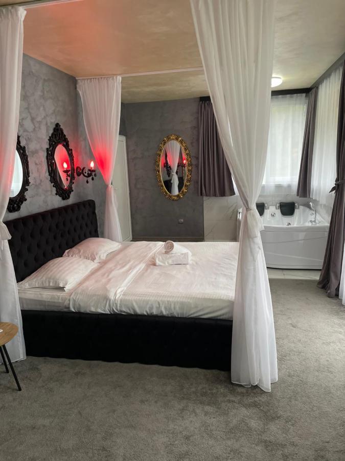 Hotel La Protap Călimăneşti Extérieur photo
